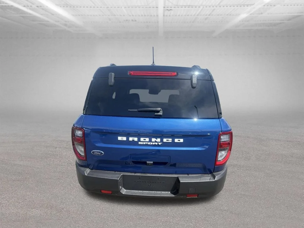 Used 2024 Blue Ford Outer Banks image 7