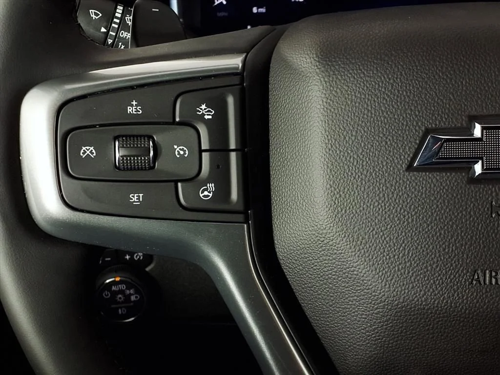 New 2026 Summit White Chevrolet LT Trail Boss image 10