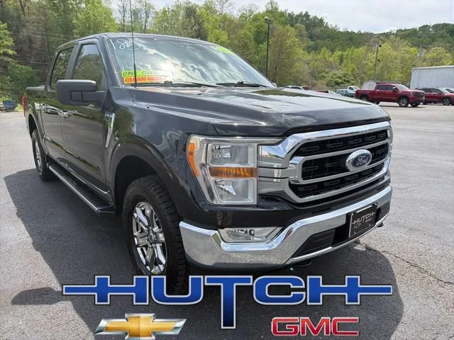 Used 2023 Black Ford XLT image 2