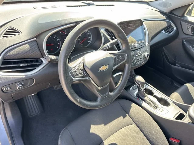 Used 2024 Gray Chevrolet LT image 37