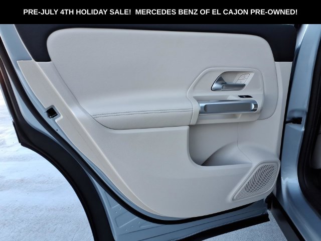 Used 2026 Silver Mercedes-Benz GLB 250 image 18