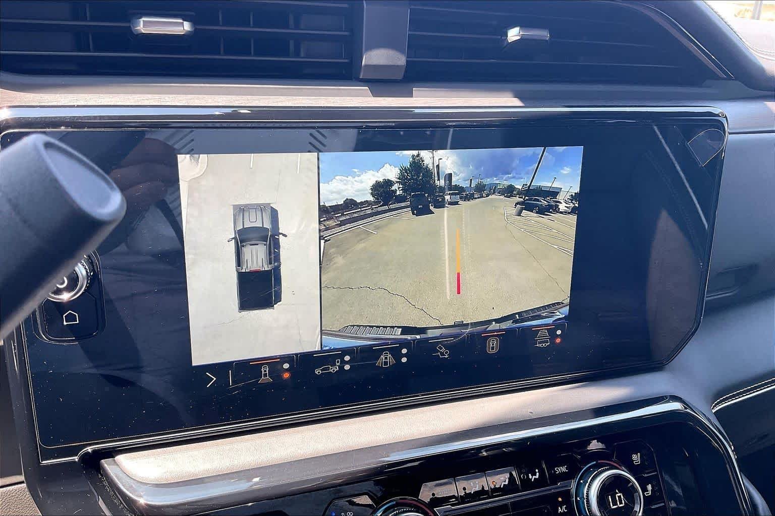 Used 2025 Sterling Metallic GMC AT4X image 26