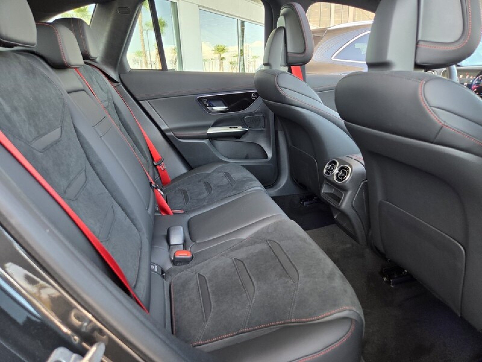 2026 Mercedes-Benz GLC AMG GLC43 - Photo 18