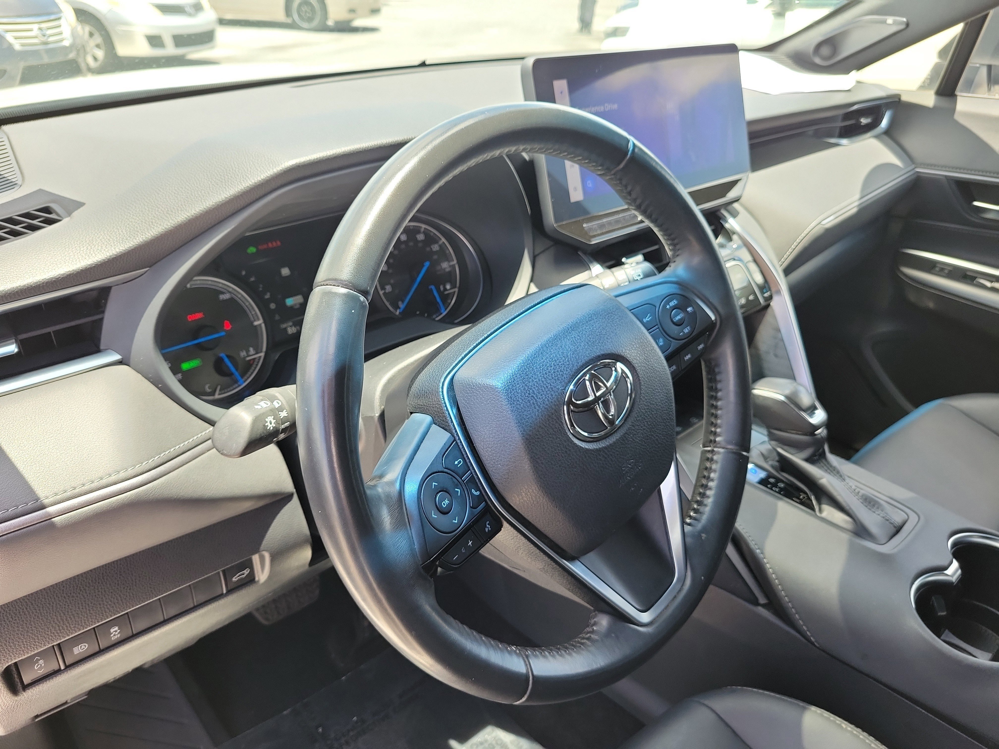 Used 2023 Pearl Toyota XLE image 25