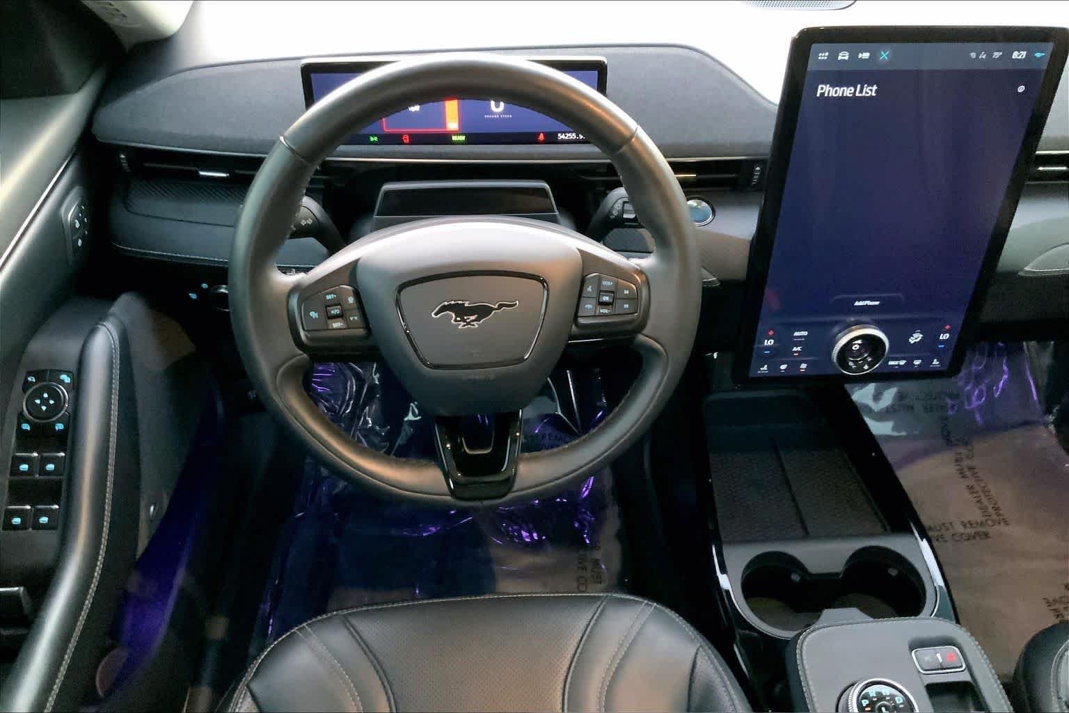Used 2021 Shadow Black Ford Premium image 5