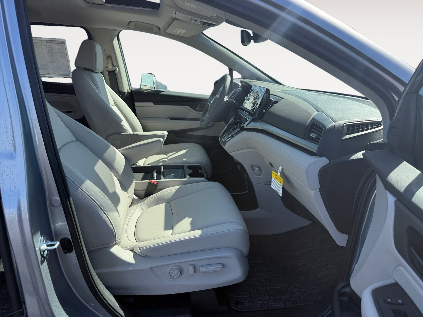 2026 Honda Odyssey EX-L - Photo 19