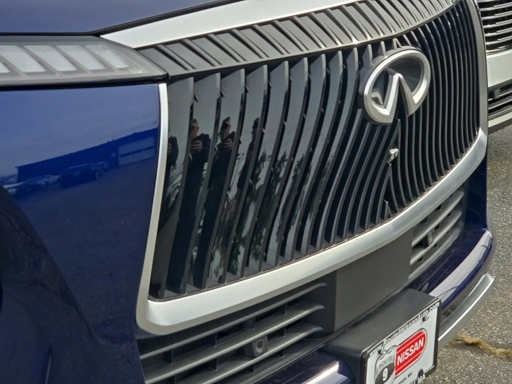 Used 2025 Blue INFINITI SENSORY image 2