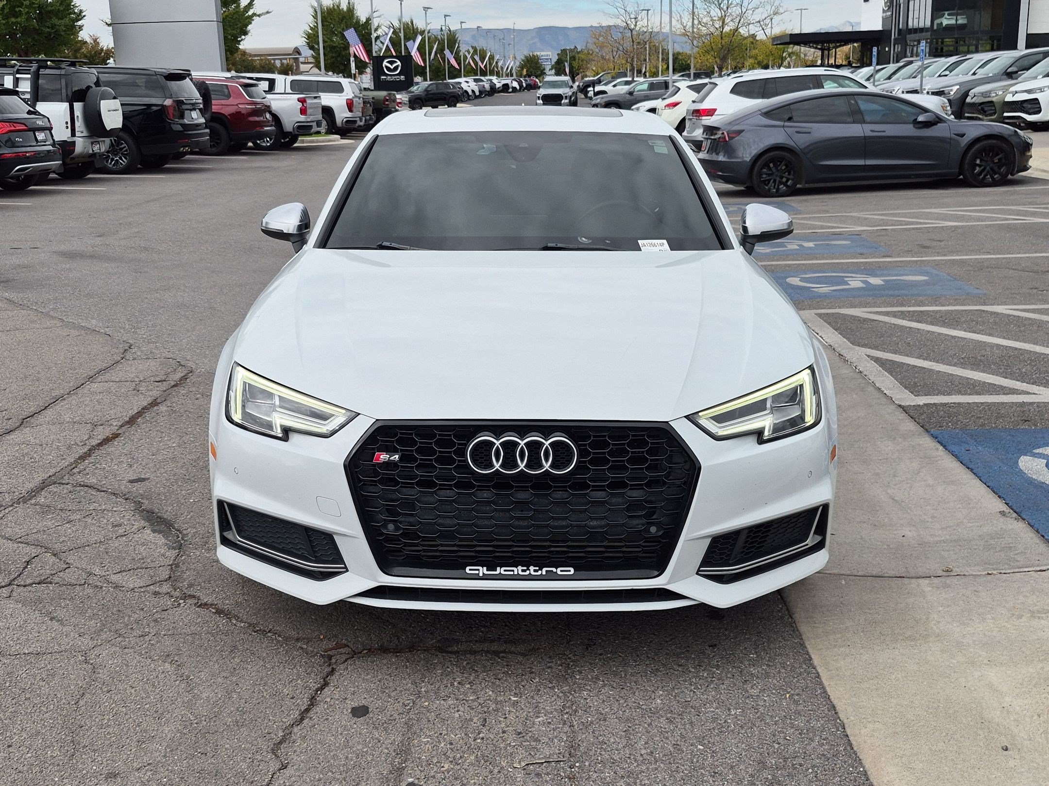 Used 2018 Glacier White Audi Premium Plus image 8