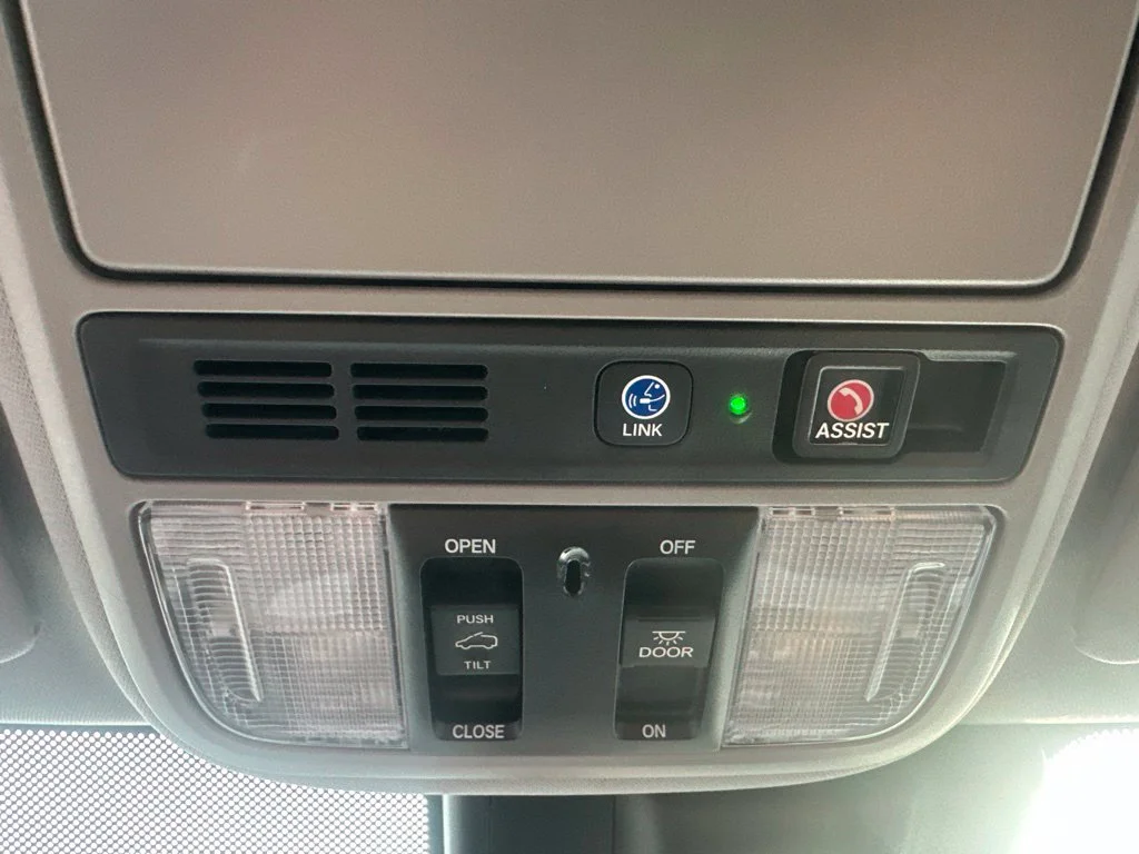 Used 2019 White Diamond Pearl Honda Elite image 25