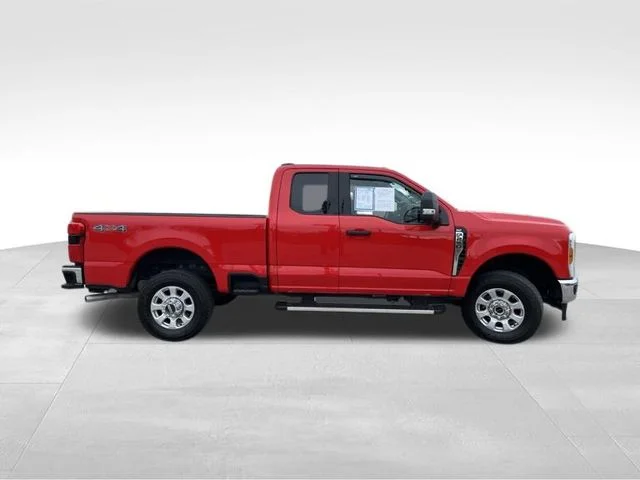 Used 2023 Red Ford XLT image 8