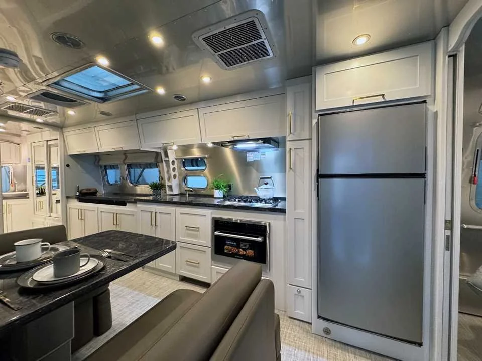 New 2026 SILVER AIRSTREAM  image 13