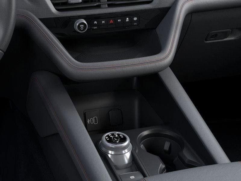 New 2026 Star White Metallic Tri-Coat Ford Active image 16