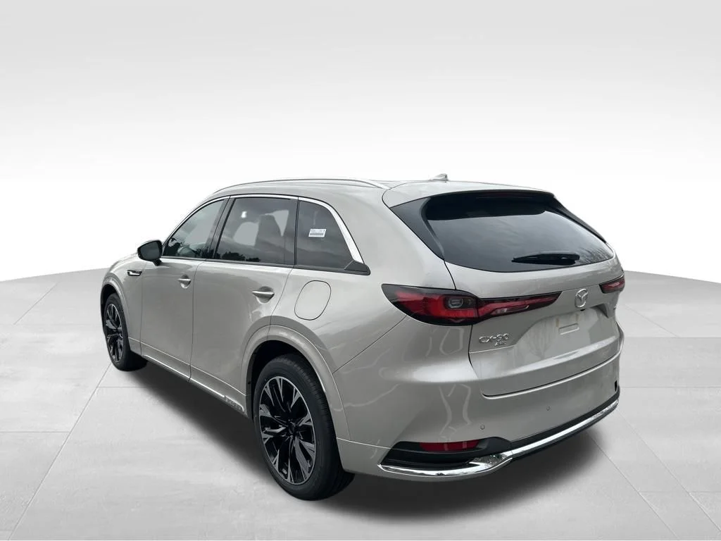 New 2026 Platinum Quartz Metallic Mazda 3.3 Turbo S Premium Plus image 3
