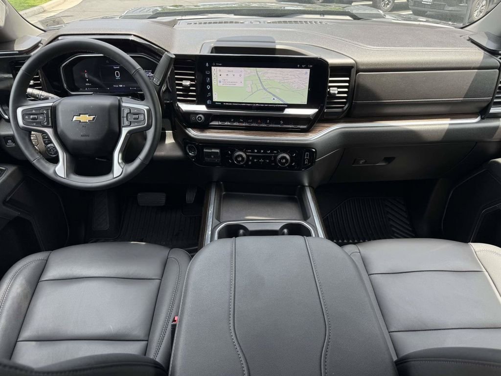 Used 2026 Black Chevrolet LT image 3