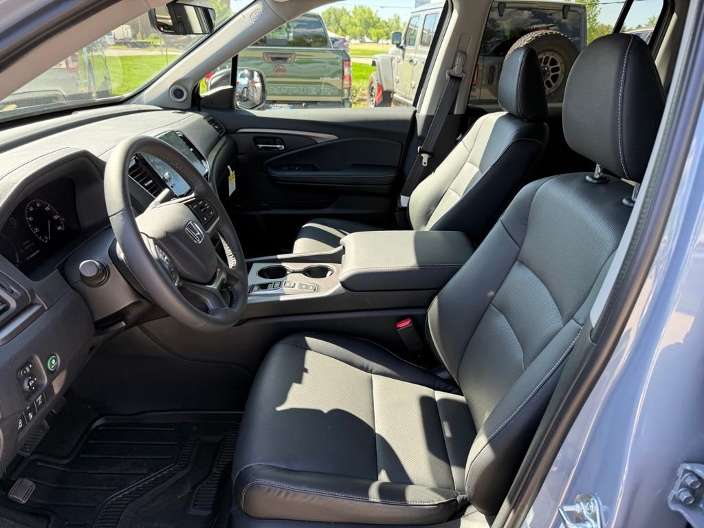 Used 2026  Honda RTL image 12