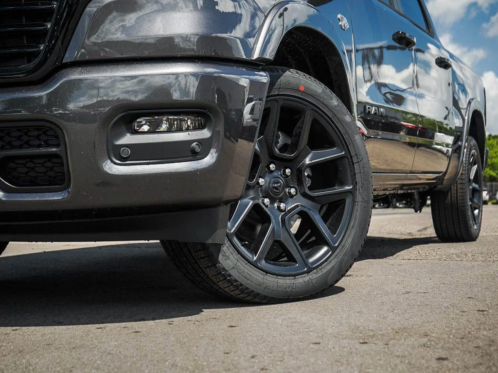 New 2026 Granite Crystal Metallic Clearcoat RAM LARAMIE image 6