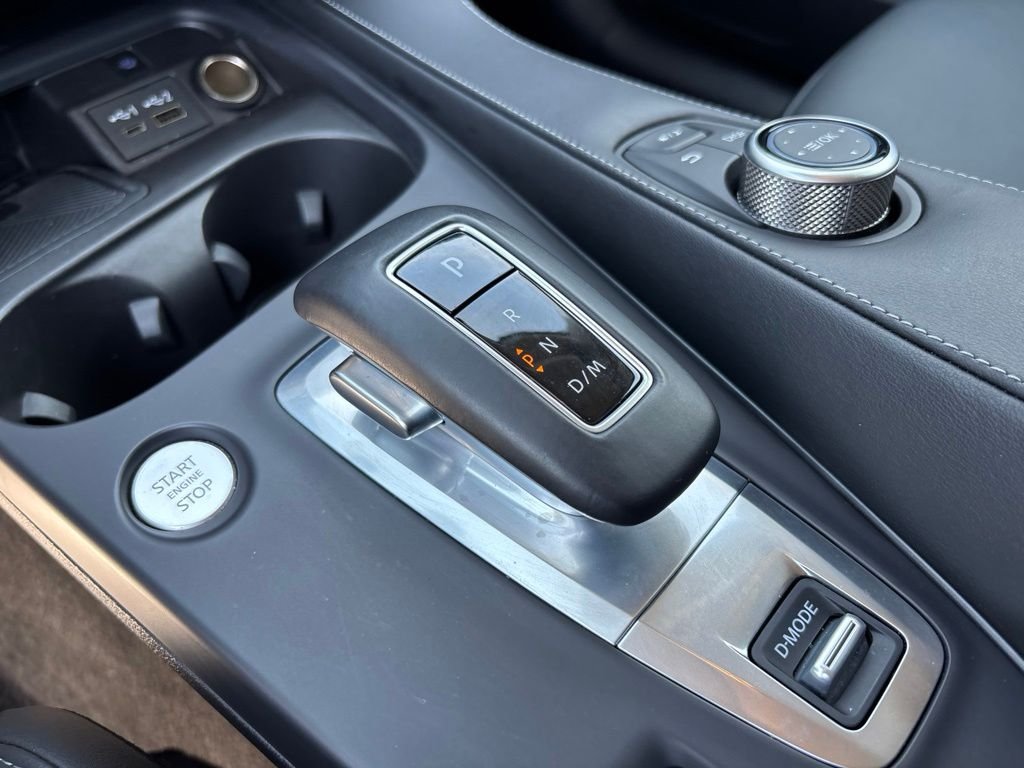 Used 2025 Gray INFINITI PURE image 29