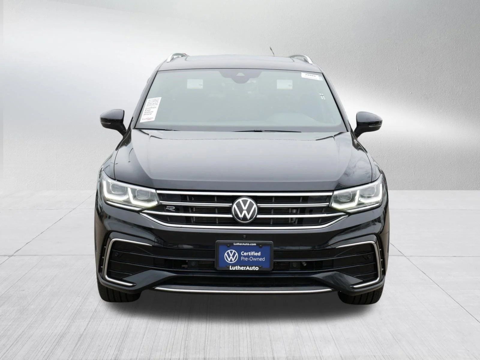 Certified 2023 Volkswagen Tiguan SEL R-LINE with VIN 3VV4B7AX8PM075795 for sale in Brooklyn Center, Minnesota