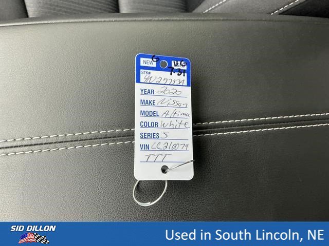 Used 2020 Glacier White Nissan 2.5 S image 8