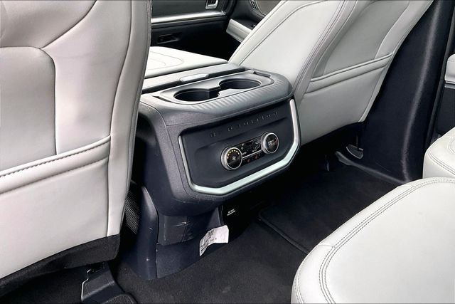 Used 2025 Black Ford Platinum image 34