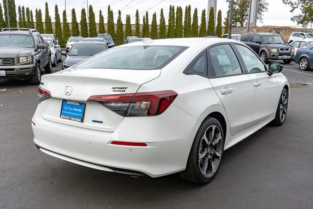 New 2026 Platinum White Pearl Honda Sport Touring image 6