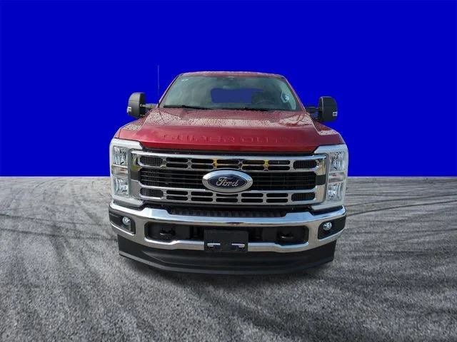 New 2026 Ruby Red Metallic Tinted Clearcoat Ford F-250® XLT image 9