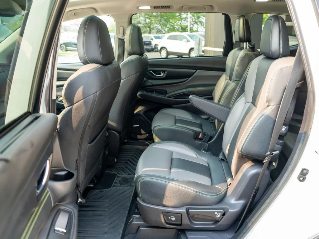 Used 2023 White Subaru Onyx Edition image 14