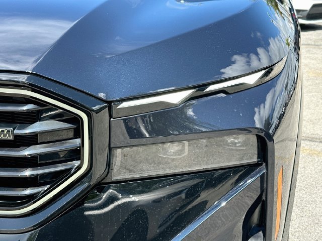 Used 2024 Black BMW Base image 30
