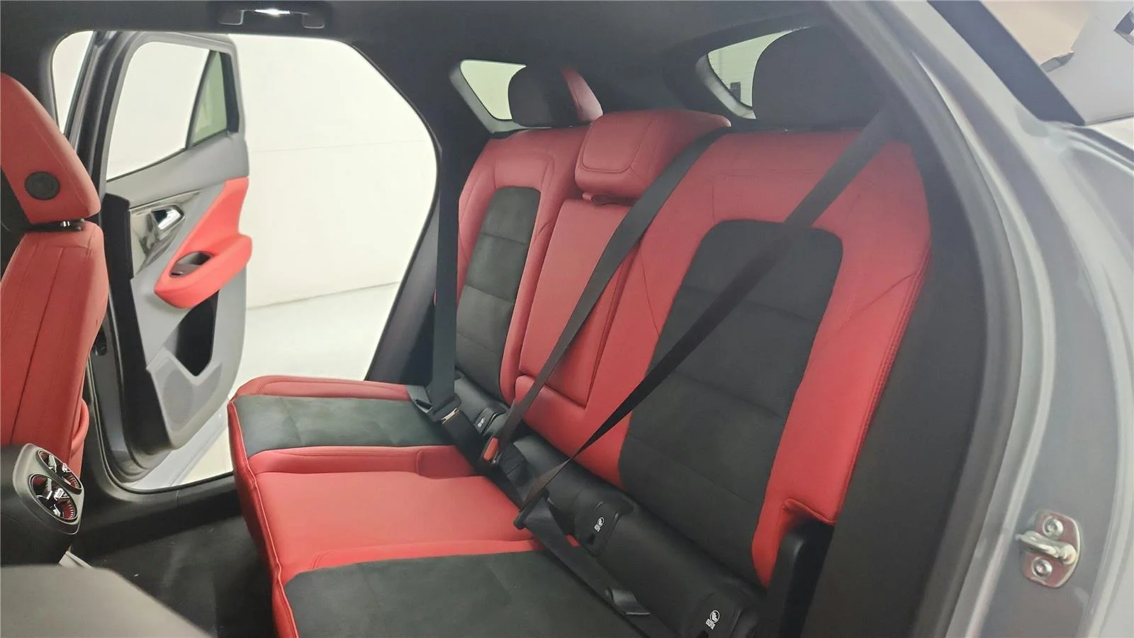 2025 Chevrolet Blazer EV RS - Photo 48