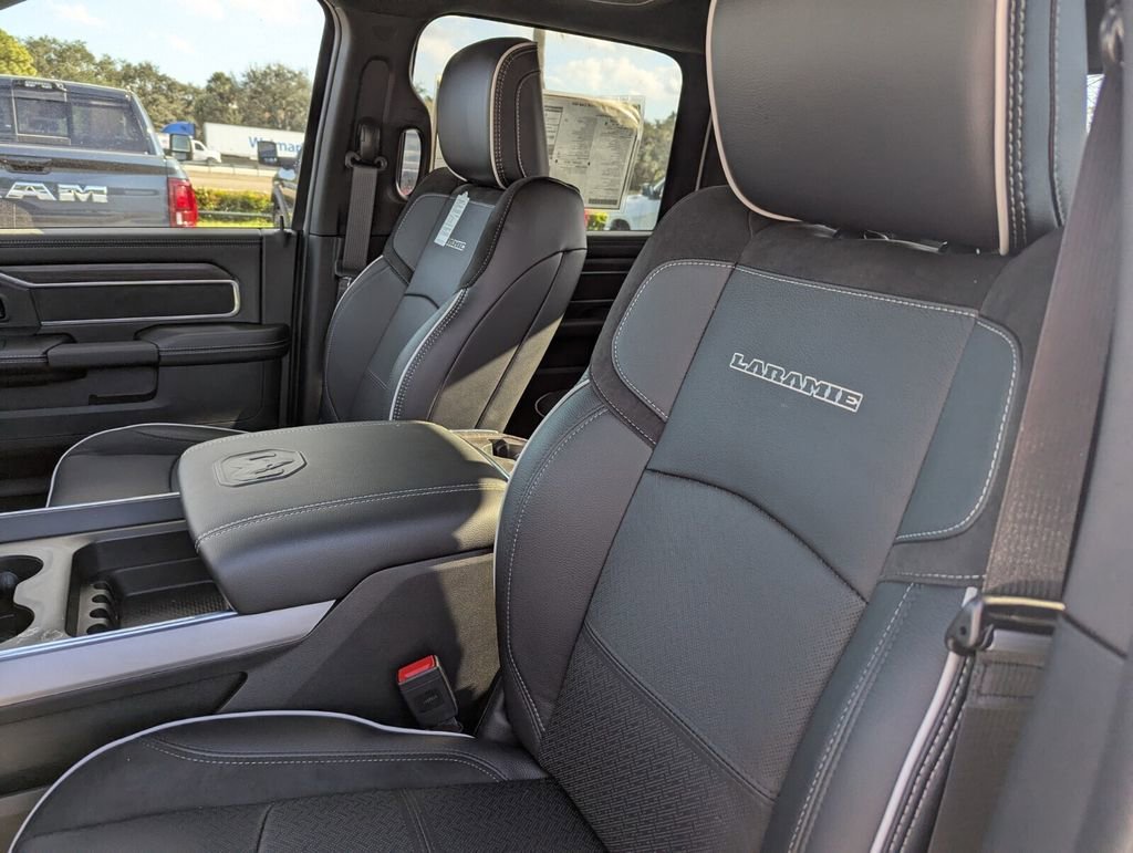 2026 RAM 2500 Laramie - Photo 12