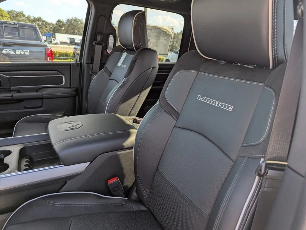 2026 RAM 2500 Laramie - Photo 12