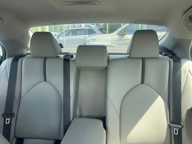 Used 2022 Wind Chill Pearl Toyota XLE image 15