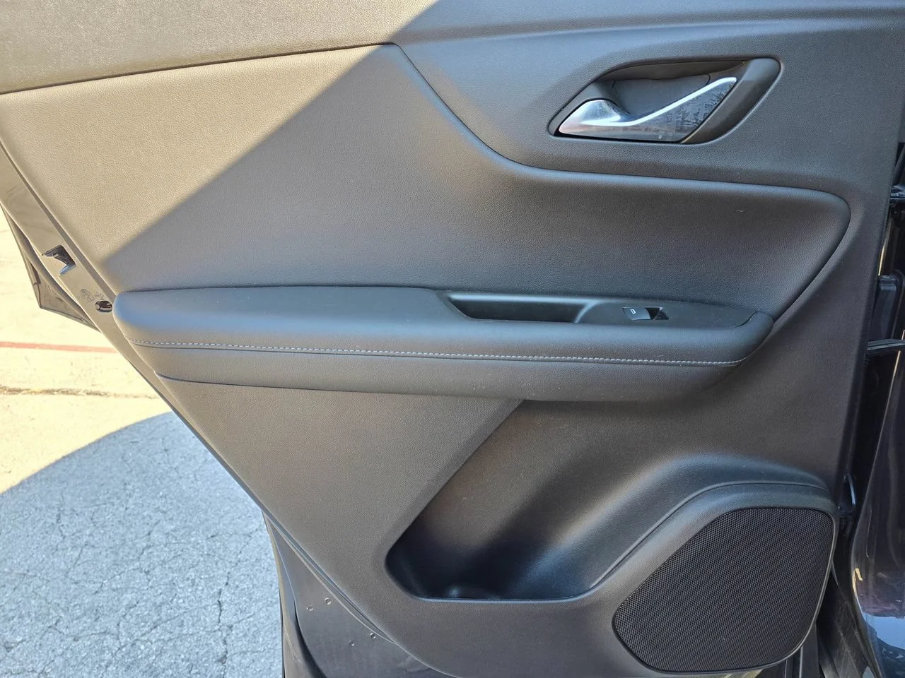 Used 2022 Iron Gray Chevrolet LT w/2LT image 22