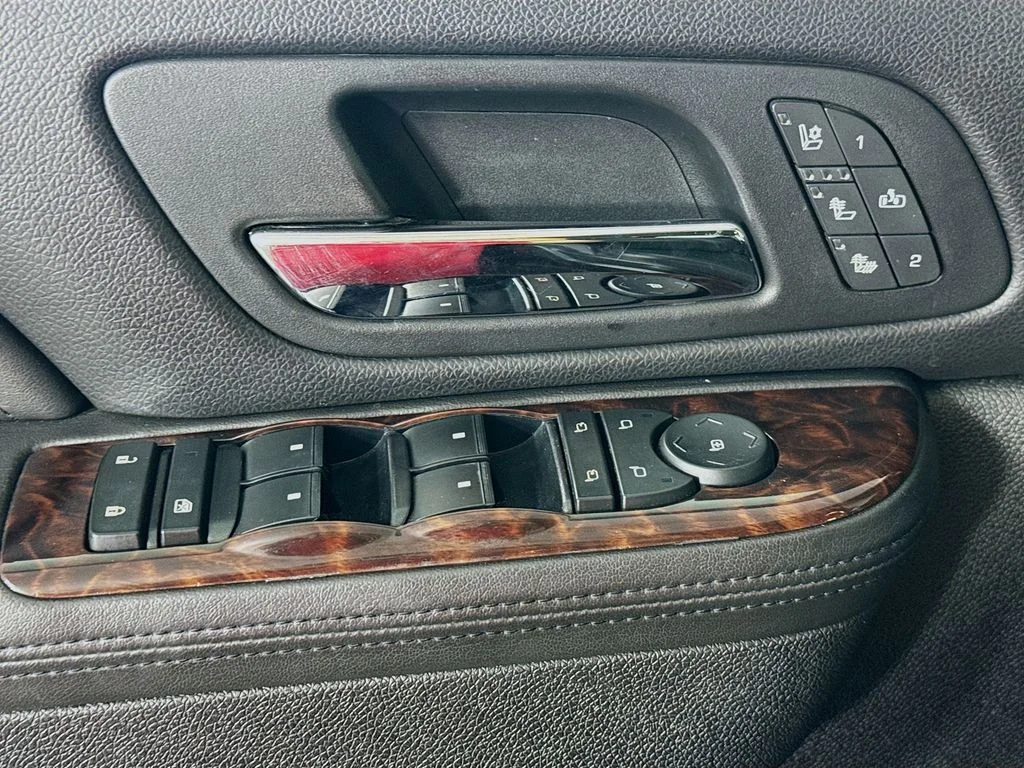 Used 2013 Black GMC Denali image 20