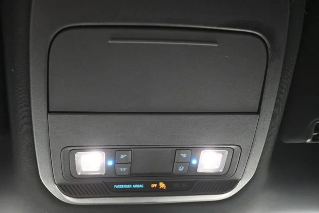 Used 2023 White Ford XL image 33