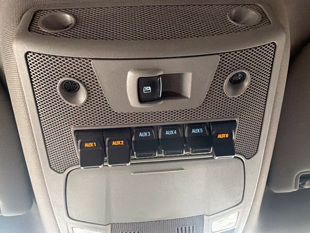 Used 2020 Black Metallic Ford Lariat image 27