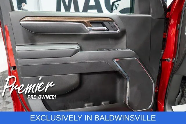 Used 2025 Red Chevrolet LT Trail Boss image 15