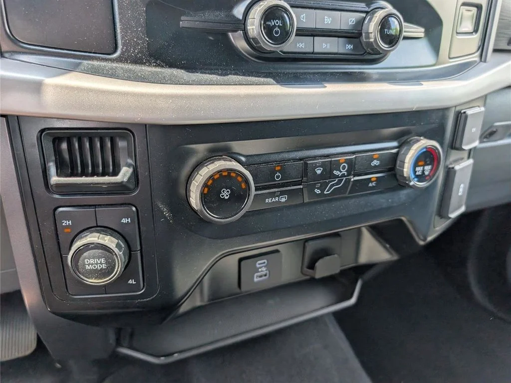2023 Ford F-150 XLT - Photo 22