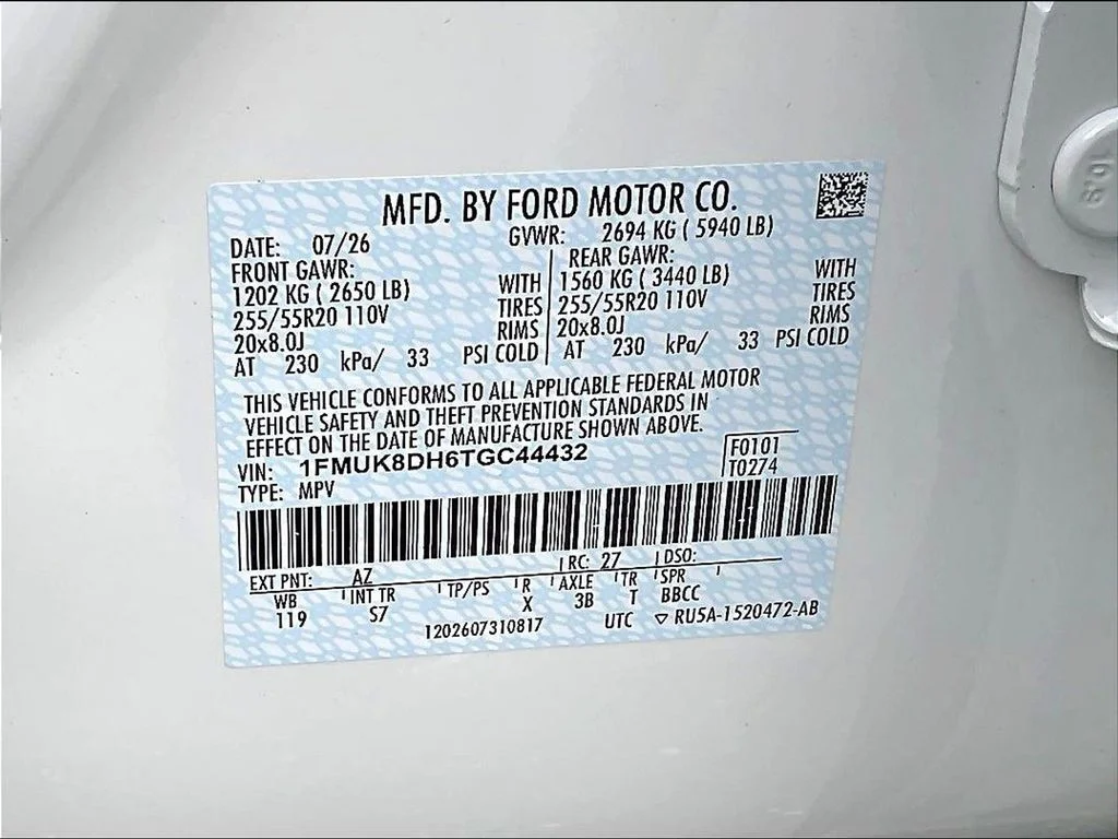 New 2026 Star White Metallic Tri-Coat Ford Active image 8
