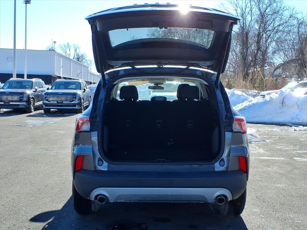 Used 2022 Carbonized Gray Ford SE image 10