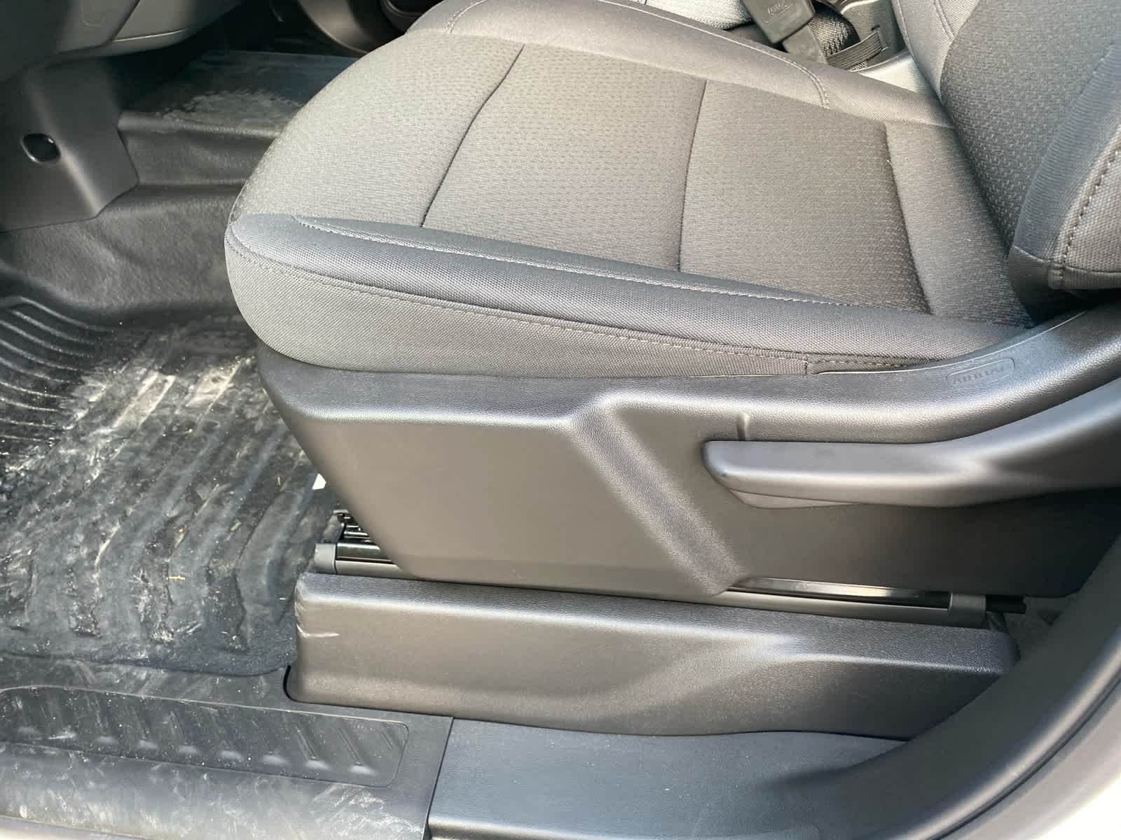 2026 GMC Sierra 1500 Pro - Photo 9