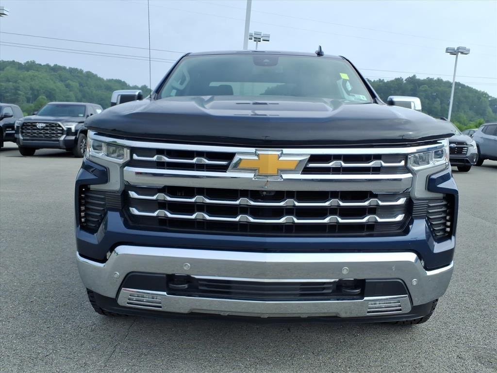Used 2023 Northsky Blue Metallic Chevrolet LTZ image 9