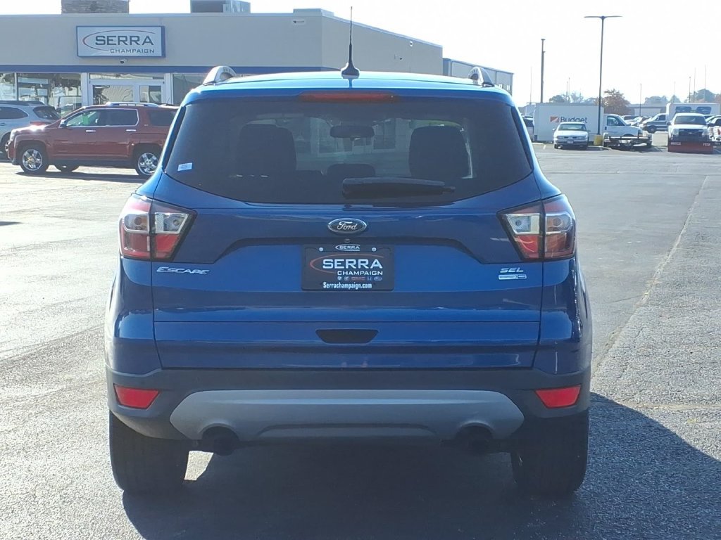 Used 2018 Lightning Blue Metallic Ford SEL image 11