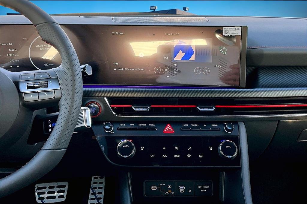 View vehicle photo 7