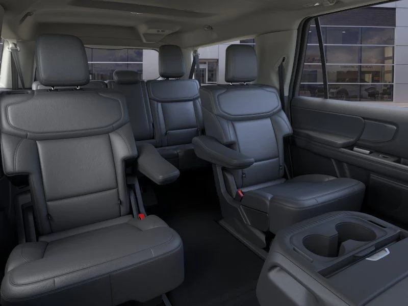 New 2026 Star White Metallic Tri-Coat Ford Active image 11