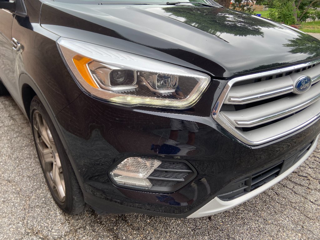 Used 2019 Agate Black Metallic Ford Titanium image 12
