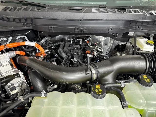 New 2026 Gray Ford Platinum image 8