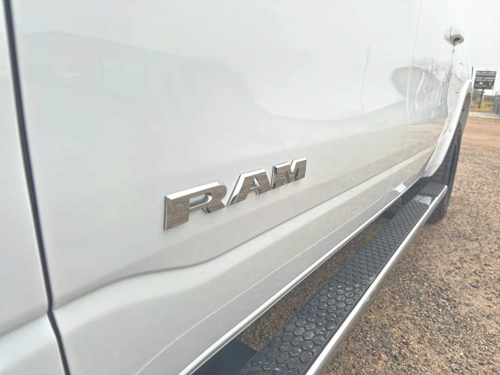 New 2026 Bright White Clear-Coat Exterior Paint RAM Lone Star image 12