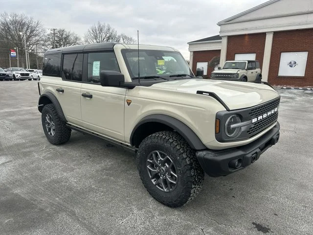 New 2025 Desert Sand Ford Badlands® image 11