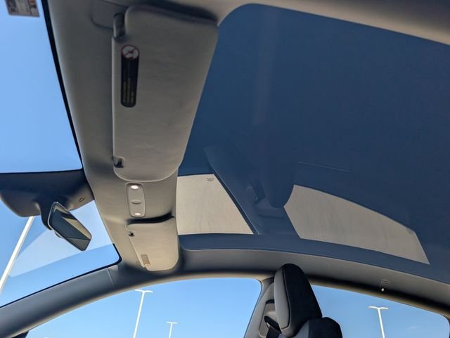 Used 2026 Black Tesla Long Range image 17